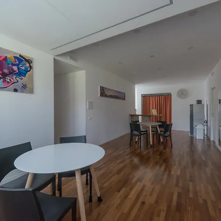 Гостевой дом Marconi House *